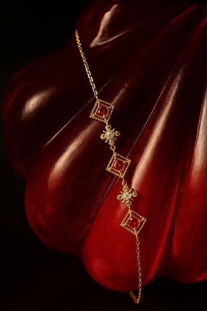 PERSEFONE RED BRACELET.