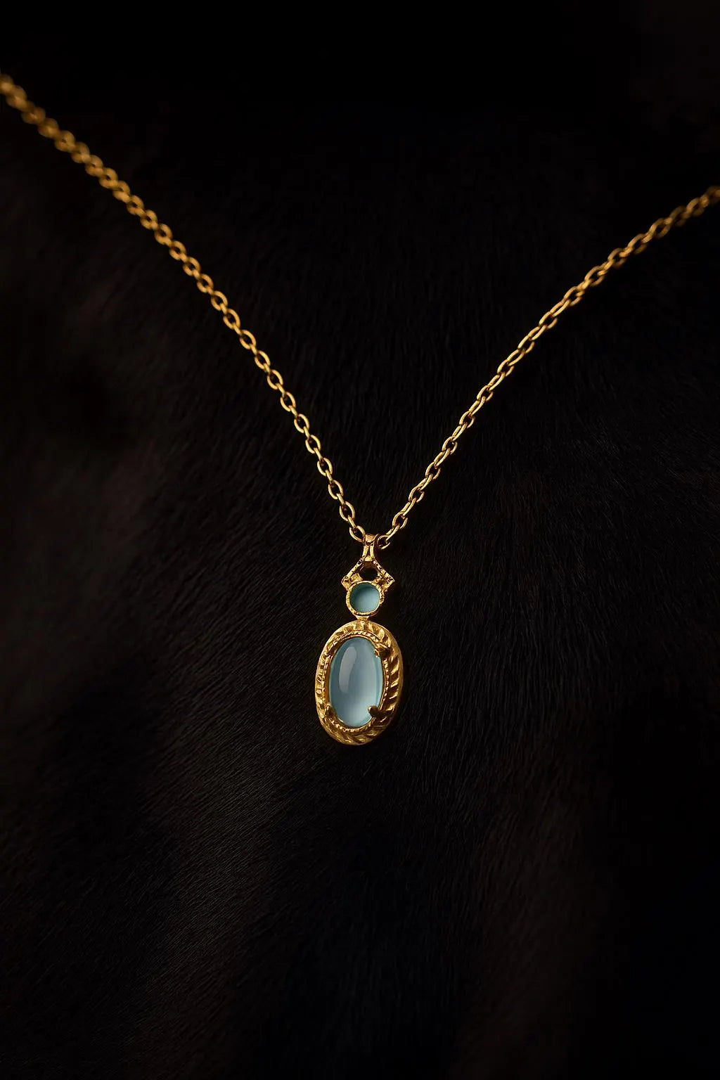 CELESTIAL LIGHT NECKLACE.