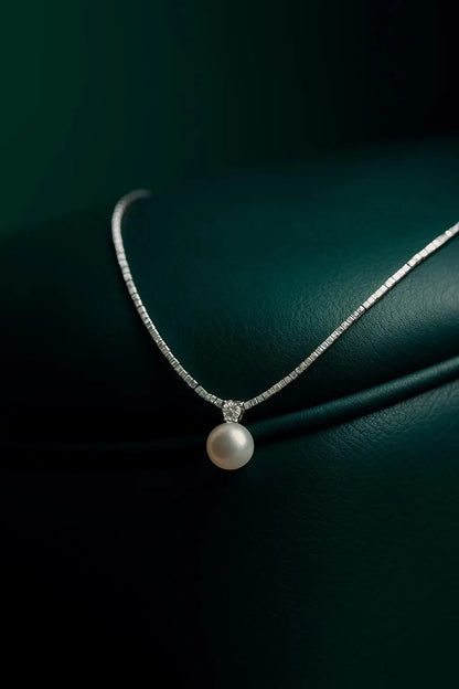 PEARL OF DESIRE NECKLACE.