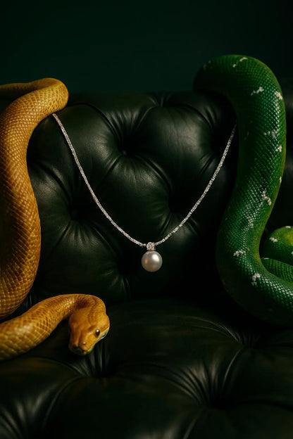 PEARL OF DESIRE NECKLACE.