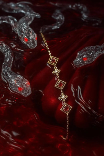 PERSEFONE RED BRACELET.